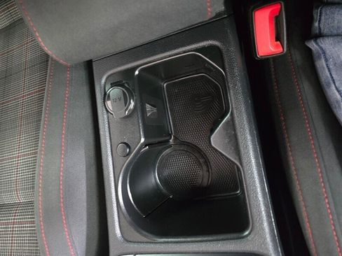 Used 2022 Volkswagen GTI S image 28