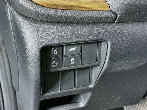 Used 2017 Honda CR-V EX-L image 17