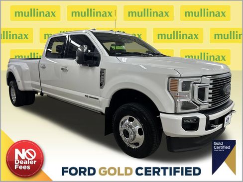 Certified 2022 Ford F350 Platinum w/ Snow Plow Prep Package AWD/4WD image 1