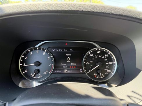 Used 2023 Nissan Frontier S w/ Technology Package AWD/4WD image 24