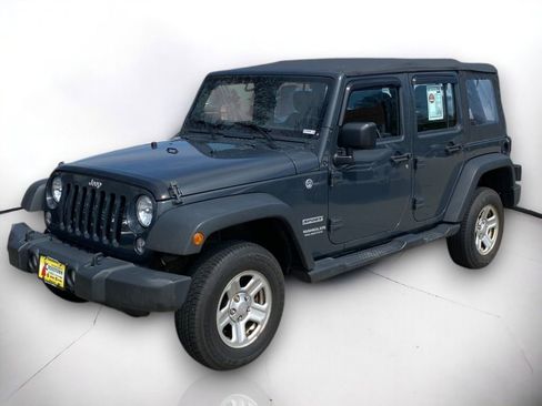 Used 2017 Jeep Wrangler Unlimited Sport w/ Connectivity Group image 2