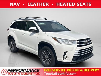 Used 2017 Toyota Highlander XLE w/ Carpet Mat Package