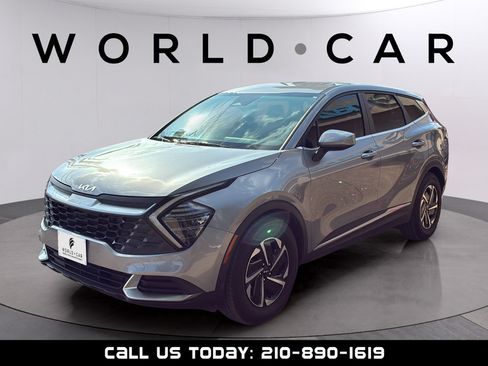 Used 2025 Kia Sportage LX FWD image 10