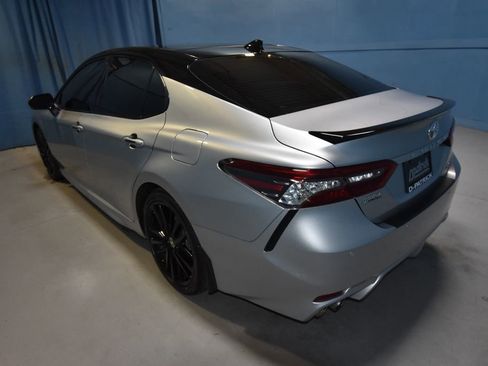 Used 2023 Toyota Camry XSE image 28