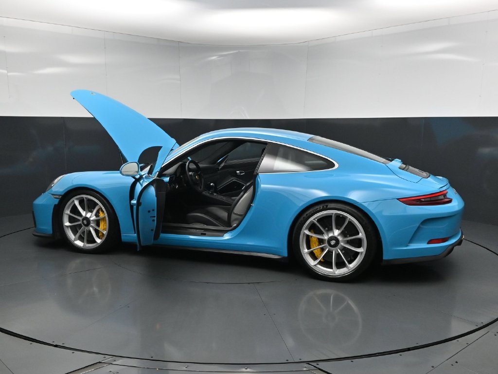 Certified 2018 Porsche 911 GT3 RWD image 32