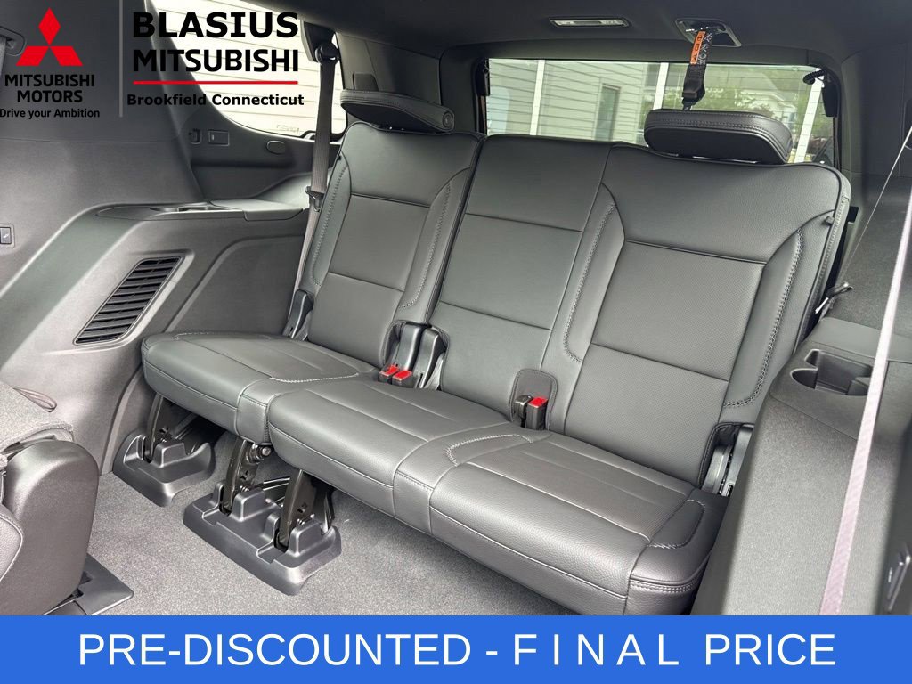 Used 2026 GMC Yukon Denali w/ Sun & Power Step Package AWD/4WD image 39