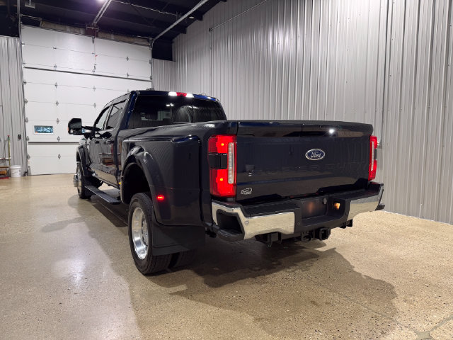 Used 2023 Ford F450 Lariat w/ Lariat Ultimate Package AWD/4WD image 6
