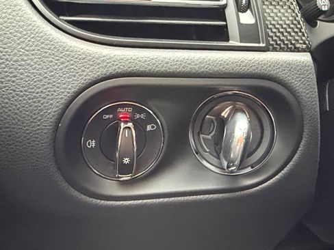 New 2026 Porsche Macan GTS image 23