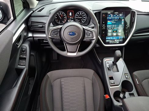 Used 2024 Subaru Impreza 2.0i Sport image 11