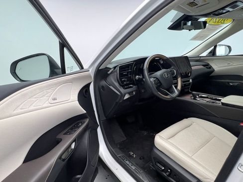 Used 2024 Lexus RX 350 w/ Convenience Package image 22