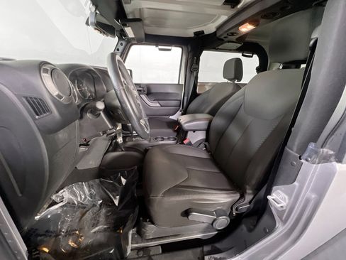 Used 2015 Jeep Wrangler Sport w/ Quick Order Package 24S image 17