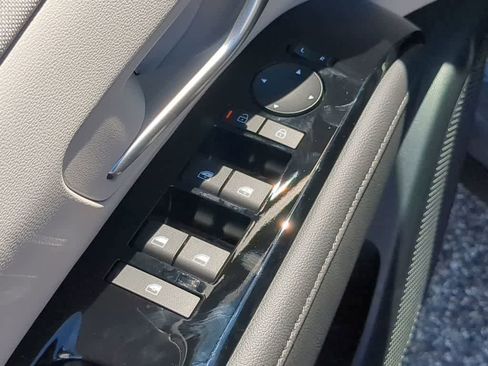 New 2026 Hyundai Tucson Limited image 18