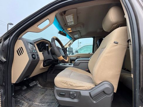 Used 2015 Ford F250 XLT w/ FX4 Off-Road Package image 14