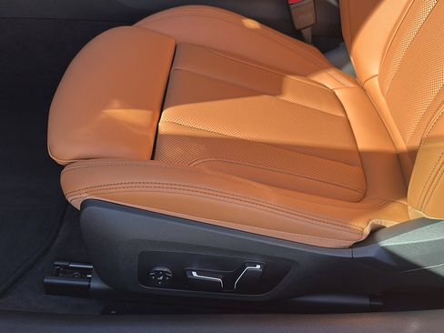 New 2026 BMW 430i Convertible w/ M Sport Package image 12