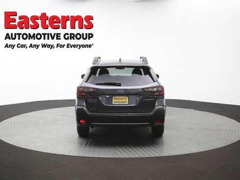 Used 2023 Subaru Outback Premium AWD/4WD image 35