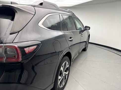 Used 2022 Subaru Outback Touring XT image 5