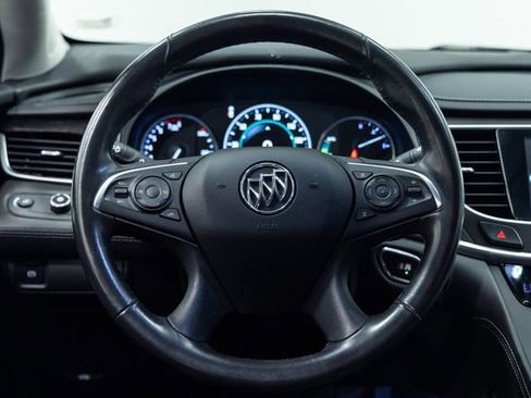 Used 2018 Buick LaCrosse Essence FWD image 13
