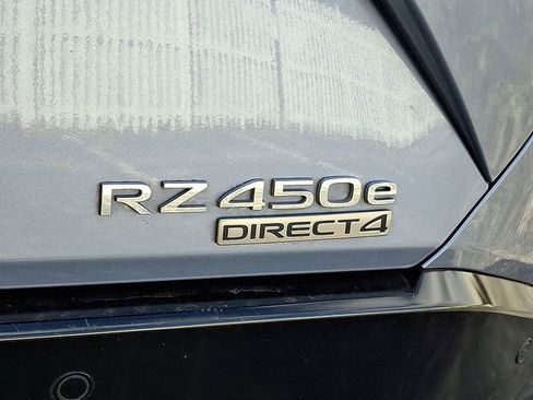 Used 2023 Lexus RZ 450e Premium image 31