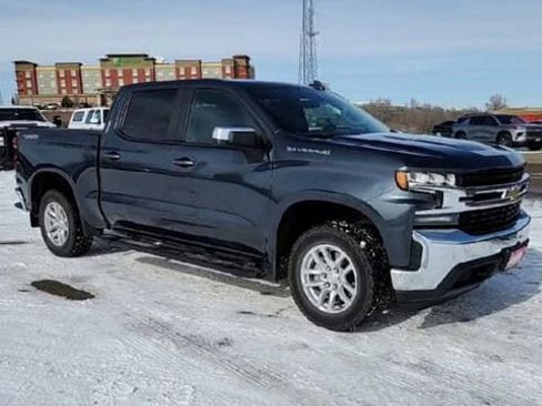 Certified 2021 Chevrolet Silverado 1500 LT image 2