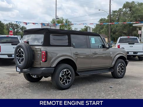 New 2025 Ford Bronco Outer Banks image 6