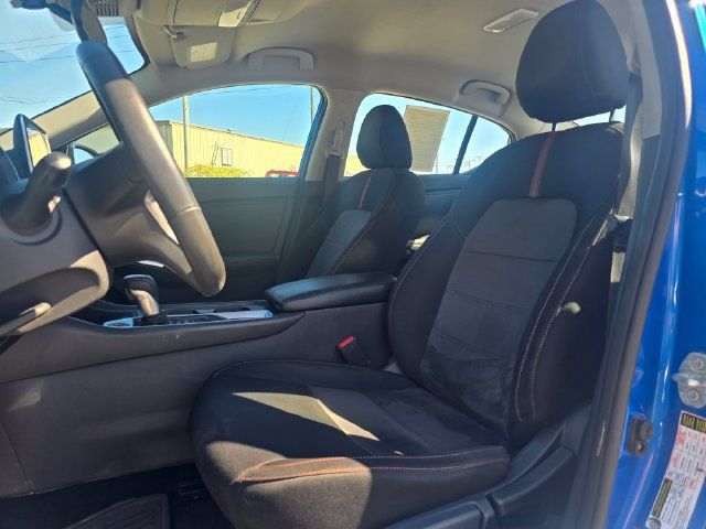 Used 2024 Nissan Sentra SR FWD image 11