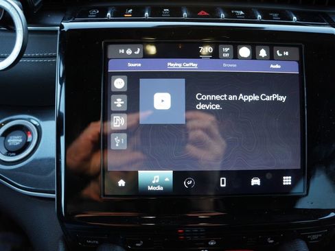 Certified 2023 Jeep Grand Cherokee Altitude image 5