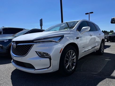Used 2024 Buick Enclave Avenir w/ Avenir Technology Package AWD/4WD image 2