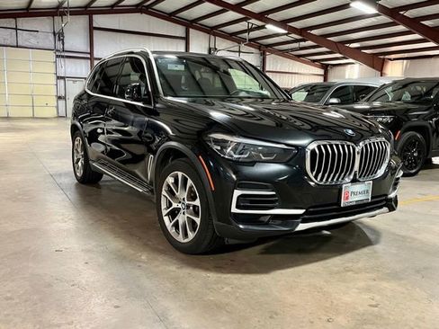 Used 2023 BMW X5 sDrive40i RWD image 1