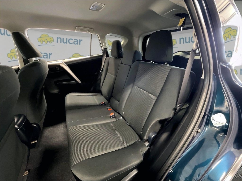 Used 2017 Toyota RAV4 LE AWD/4WD image 15