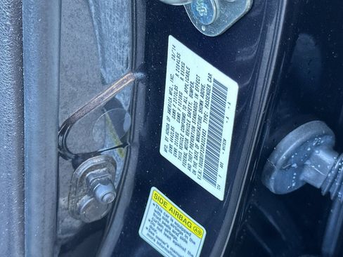 Used 2015 Acura TLX image 31