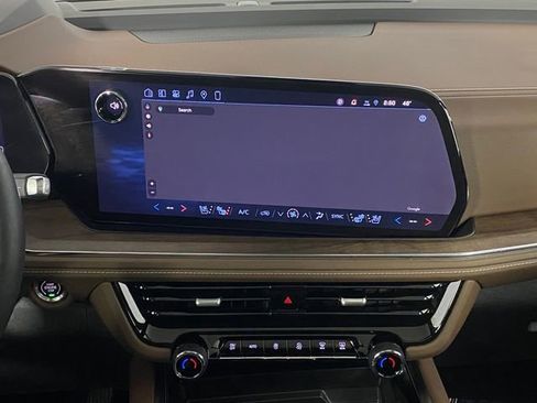 Used 2026 Chevrolet Suburban High Country image 21