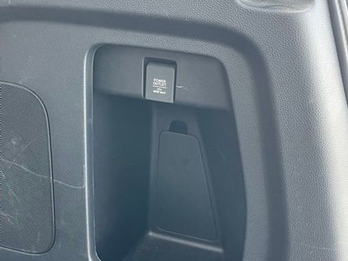 Used 2023 Honda Odyssey Elite image 13