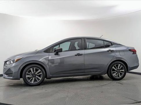 Used 2024 Nissan Versa S w/ S Plus Package FWD image 3