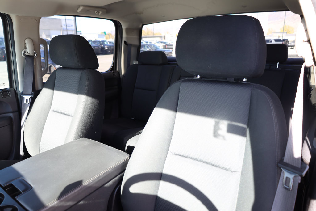 Used 2014 Chevrolet Silverado 2500 LT w/ Interior Plus Package AWD/4WD image 16
