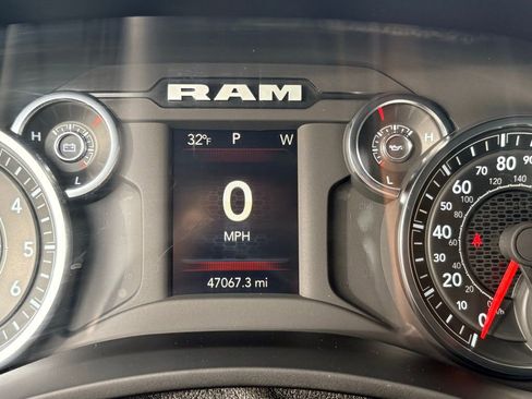 Used 2024 RAM 2500 Big Horn image 30