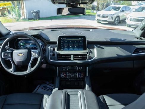 Used 2022 Chevrolet Tahoe LT w/ Luxury Package image 16