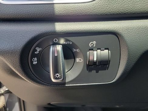 Used 2016 Audi Q3 2.0T Premium Plus FWD image 12