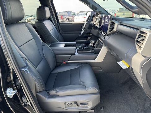 New 2026 Toyota Tundra Platinum image 8