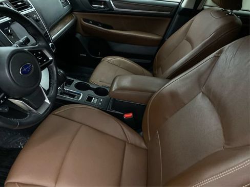 Used 2018 Subaru Outback 3.6R Touring w/ Protection Package #1 AWD/4WD image 10