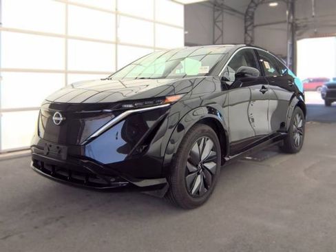 Used 2023 Nissan Ariya FWD image 1