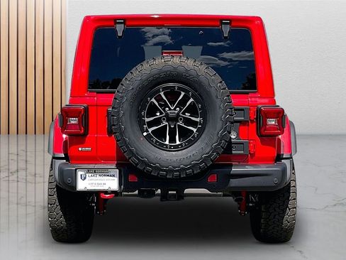 New 2026 Jeep Wrangler Unlimited Rubicon AWD/4WD image 7