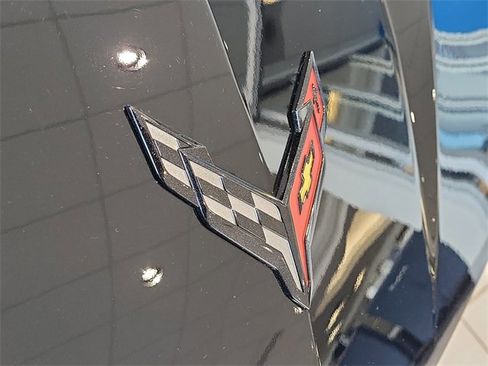 Used 2020 Chevrolet Corvette Stingray Preferred Cpe w/ 2LT Preferred Equipment Group image 17