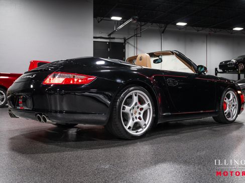 Used 2005 Porsche 911 Carrera S RWD image 5