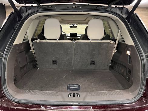 Used 2024 Lincoln Aviator Reserve w/ Equipment Group 201A image 26