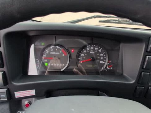 Used 2024 Chevrolet Low Cab Forward image 11