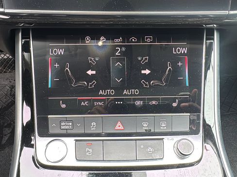 Used 2020 Audi Q7 3.0T Premium Plus AWD/4WD image 20