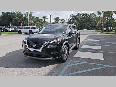Used 2023 Nissan Rogue S FWD image 21
