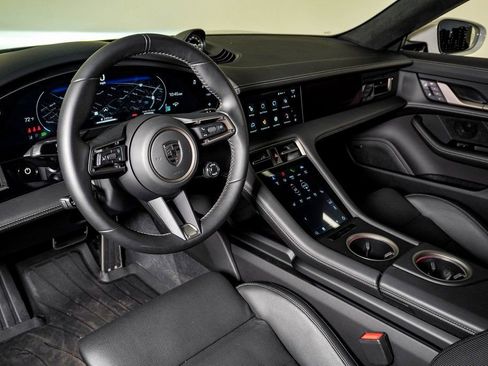 New 2025 Porsche Taycan Turbo AWD/4WD image 4