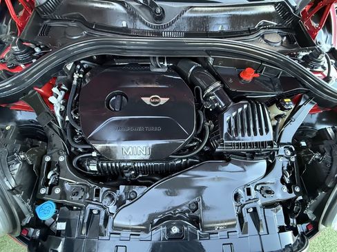 Used 2019 MINI Cooper Clubman S image 31