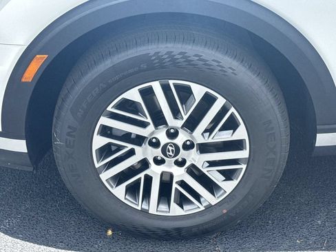 Used 2026 Hyundai Palisade SEL AWD/4WD image 11